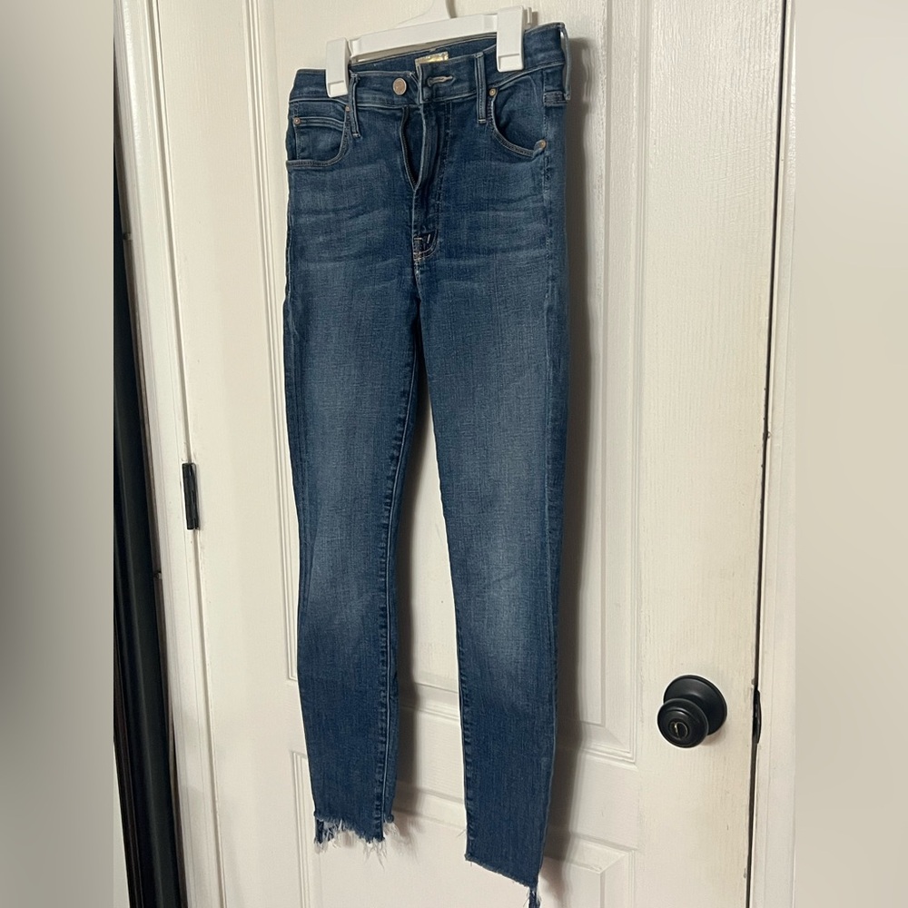 MOTHER Stunner Zip Two Step Fray in Girl Crush Size 27